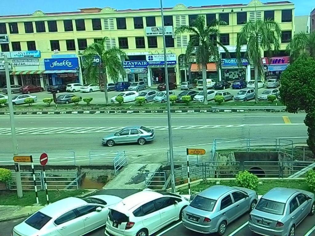 Tropicana Boutique Hotel Muar Exteriör bild