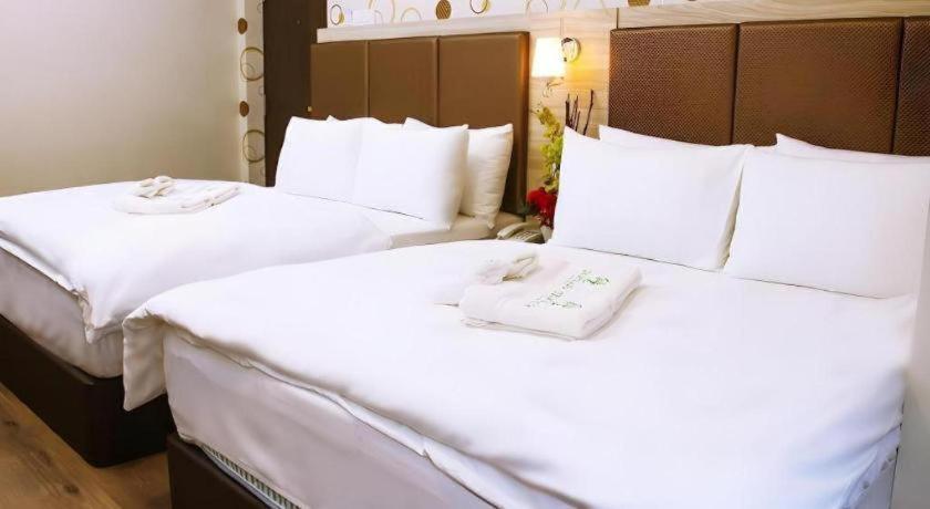Tropicana Boutique Hotel Muar Exteriör bild