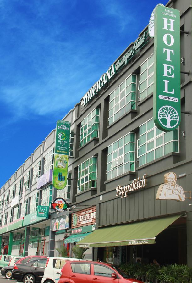 Tropicana Boutique Hotel Muar Exteriör bild
